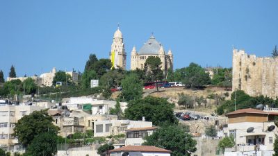 Полчаса на Сионской площади в Иерусалиме