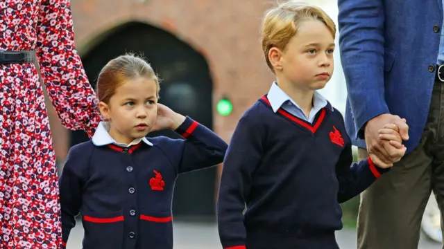 Чему на самом деле учат в школах для принцев и принцесс