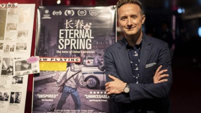 Фильм «Вечная весна»: история о 18 храбрых китайцах, подключившихся к государственному телевидению