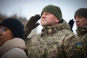 Главнокомандующий Вооруженными силами Украины Валерий Залужный на памятном мероприятии по случаю первой годовщины российско-украинской войны в Киеве, Украина, 24 февраля 2023 года. Пресс-служба президента Украины через AP