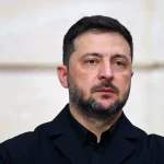 Голосование под огнем: Зеленский рассматривает возможность проведения выборов в Украине, но препятствия военного времени сохраняются