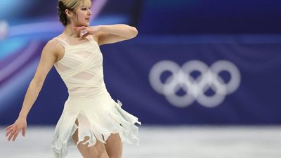 Алиса Лю из сборной США выступает в короткой программе в одиночном катании среди женщин в 11-й день зимних Олимпийских игр 2026 года в Милане (арена Milano Cortina) 17 февраля 2026 года. Фото: Сара Стьер | Epoch Times Media