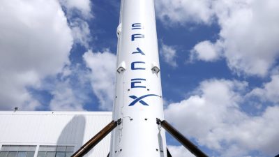 Космические силы США заключили с SpaceX контракт на сумму 2,29 млрд долларов на создание космической информационной магистрали
