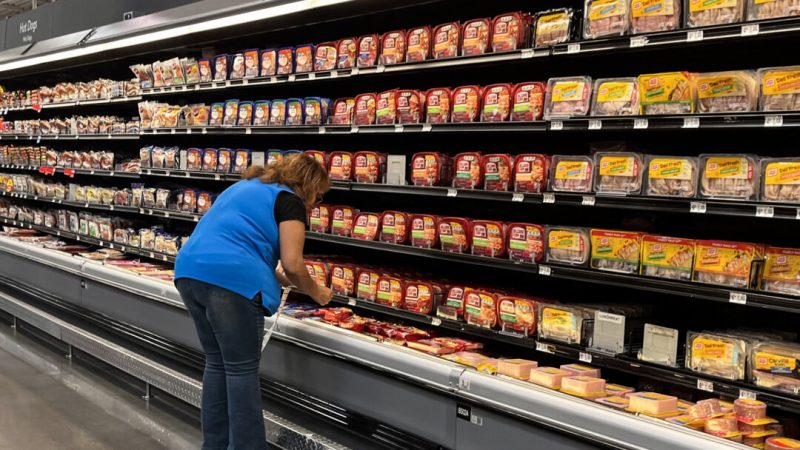 Расследование показало, что каждый четвертый популярный продукт питания содержит чрезмерное количество добавок.