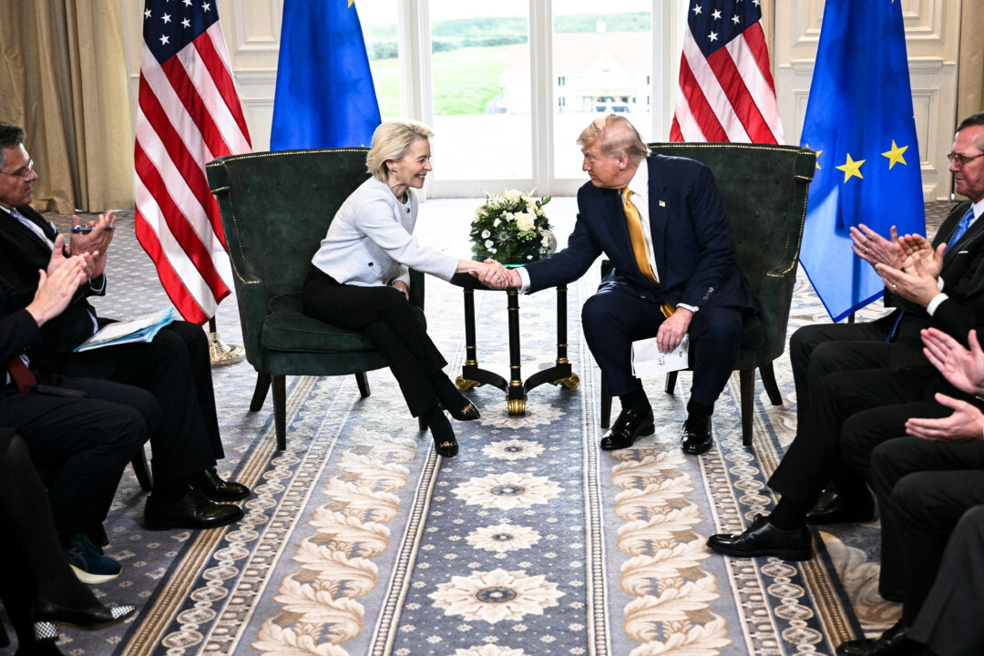 ЕС одобрил торговое соглашение о снижении пошлин на товары из США