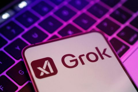 Логотипы xAI и Grok, 16 февраля 2025 г. (Дадо Рувич/Reuters) | Epoch Times Media