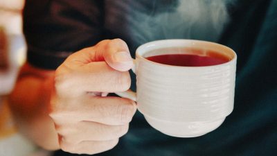4 травяных чая, которые могут поддержать память и здоровье мозга