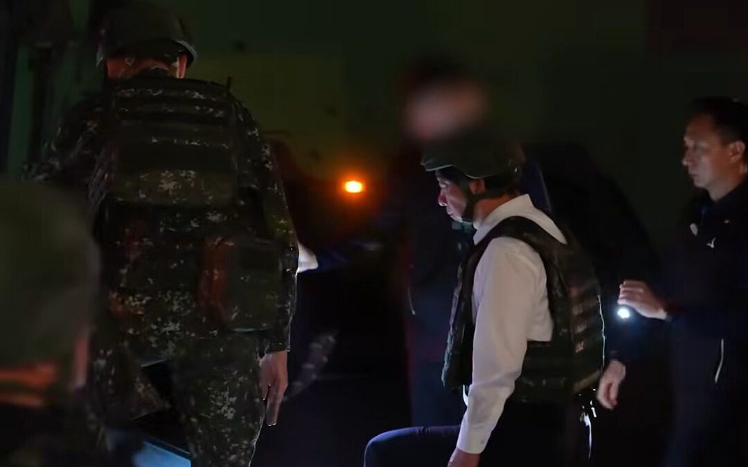 Лай впервые в качестве президента принял участие в учениях по созданию аварийного бункера на Тайване