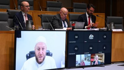 Исламский лидер защищает решение не принимать никаких мер против имама из Сиднея за комментарии в поддержку ХАМАСа
