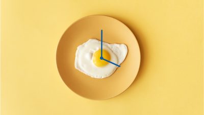 Что говорит наука о том, когда следует употреблять белок?