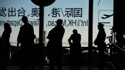 Китай расширяет запреты на выезд и ужесточает контроль над свободой слова и религией